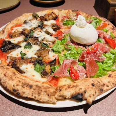 【2025年8月 ダナン】#4 ダナン市内での夕食 ~フォー・バインセオ・ピザ~