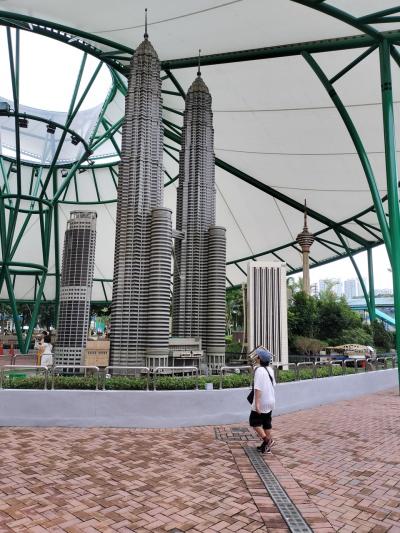 2023-2024年末年始マレーシアレゴランド+シンガポールuss小学生男子二人連れ