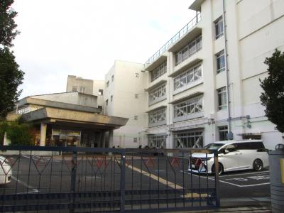 世田谷区 梅丘中学校温水プール