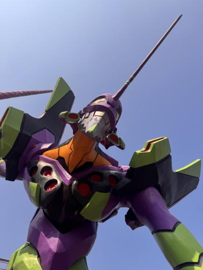 【好久不見！シャンハイ】②静安新業坊でエヴァンゲリオン初号機を愛でてから人和館で蟹粉ラオ飯 満喫の旅