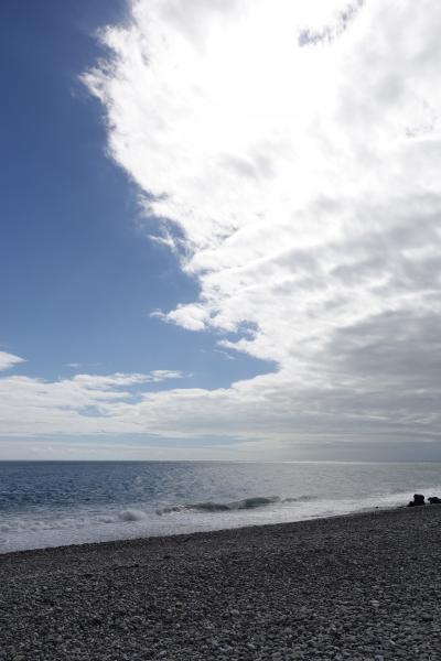 20251201 台東 片付けごとの合間に…雅米早餐店で蛋餅→宿の珈琲→海賓公園徘徊→大伯豆花で豆漿豆花→來點感性滷味の外帯