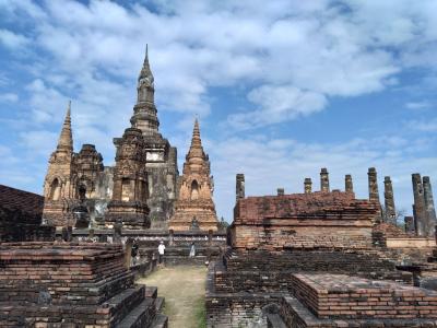 年末年始タイ中部の遺跡＋地方都市巡り2/9 スコータイはすごいったい