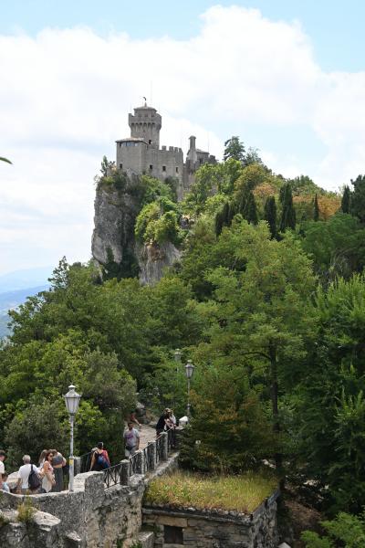 2025年一家でイタリアの旅 番外編　ミニ国家マニア・誰が行くのかサンマリノ