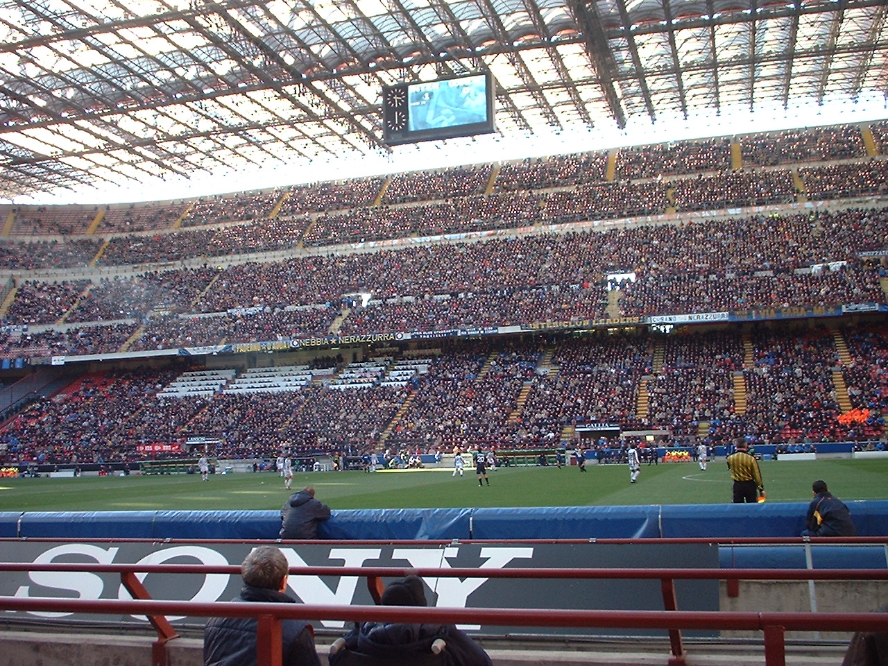 サッカー インテルｖｓウディネーゼ ミラノ イタリア の旅行記 ブログ By くまさん フォートラベル