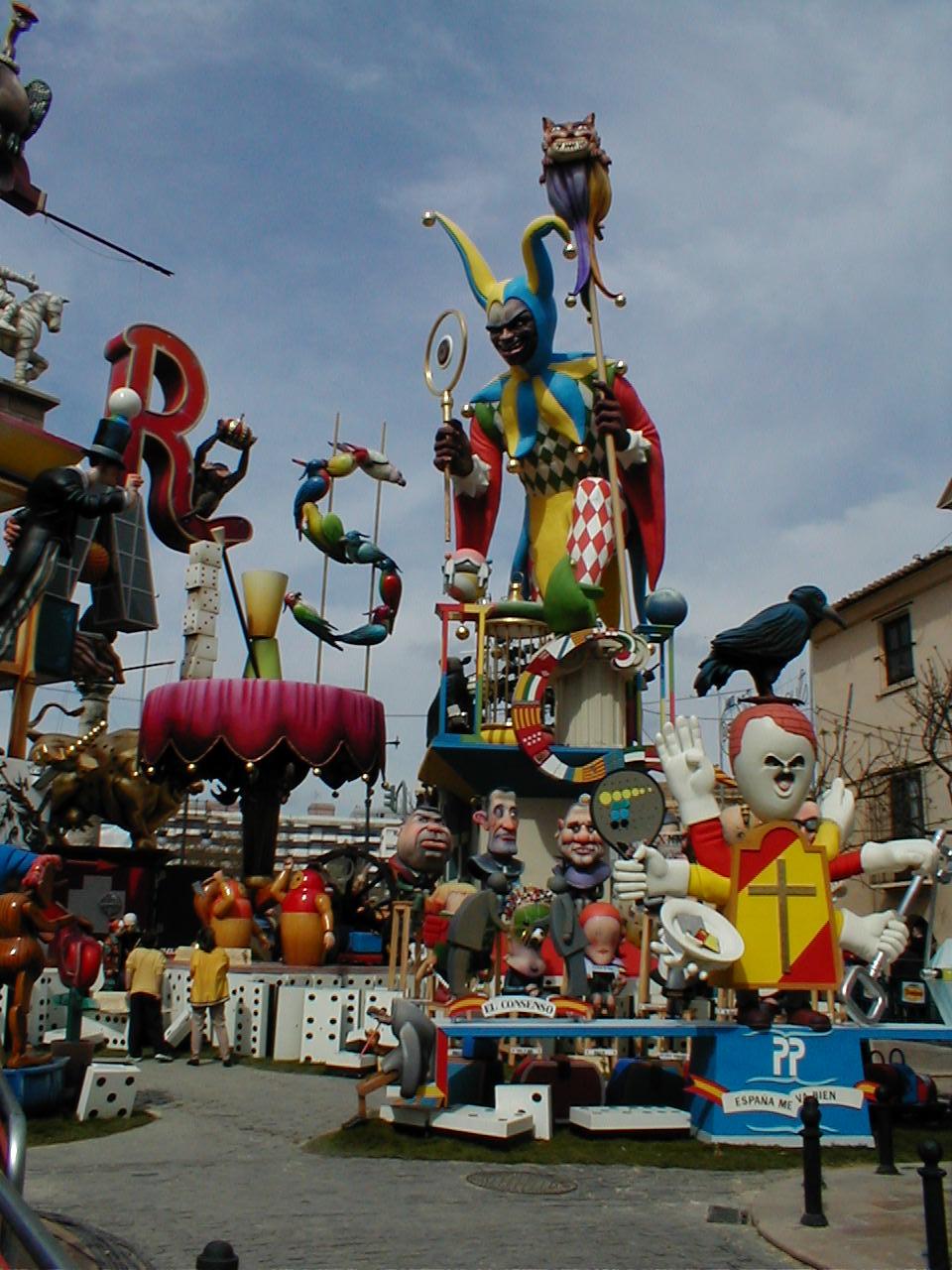バレンシアのfallas 火祭り バレンシア スペイン の旅行記 ブログ By Napoさん フォートラベル バレンシアのfallas 火祭り バレンシア スペイン の旅行記 ブログ By Napoさん フォートラベル