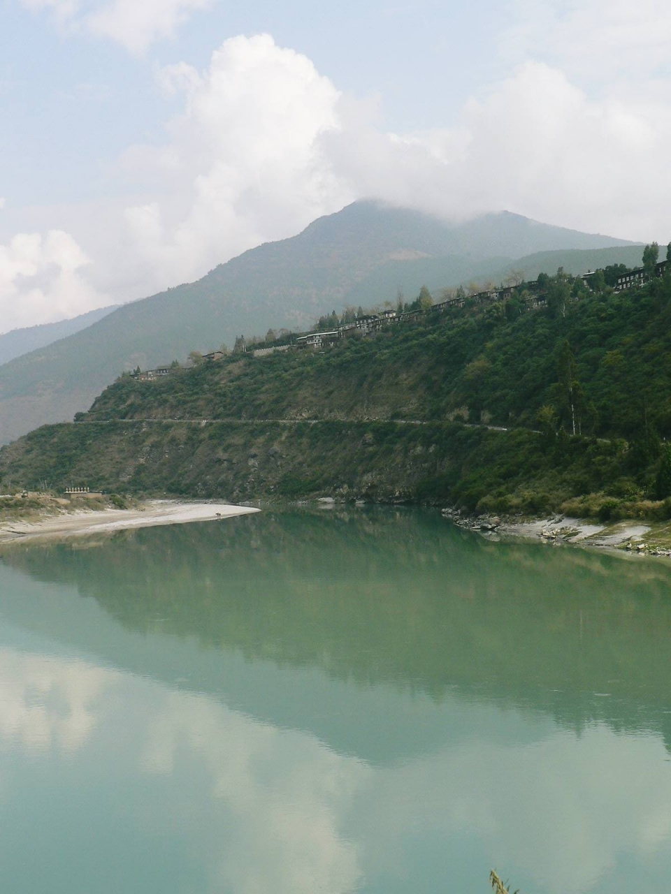 『アジア・バックパッカーの旅【25】 ブータン ティンプー近郊を観光』ブータンの旅行記・ブログ by さすらいおじさんさん【フォートラベル】