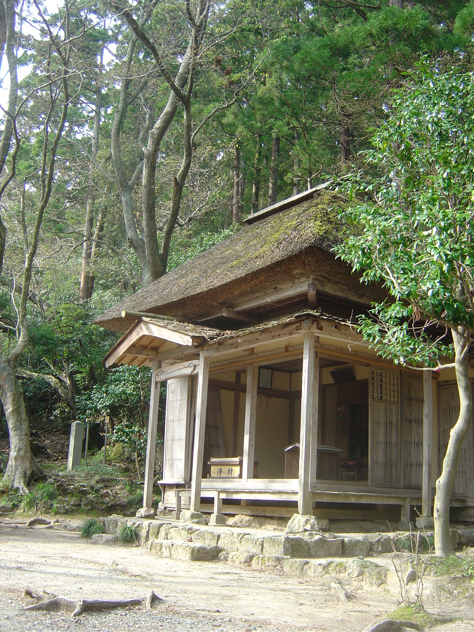 越後一ノ宮 弥彦神社の舞楽 と良寛の 五合庵 弥彦 新潟県 の旅行記 ブログ By ひょんひょんさん フォートラベル