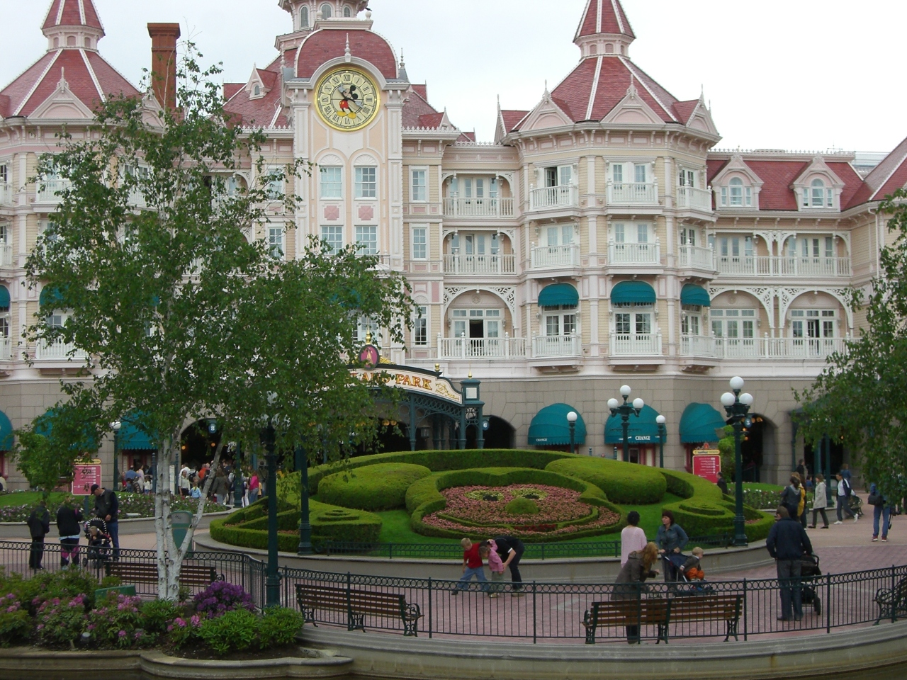 ディズニーランド リゾート パリ ディズニーランド リゾート パリ周辺 フランス の旅行記 ブログ By 魔女ジニーさん フォートラベル