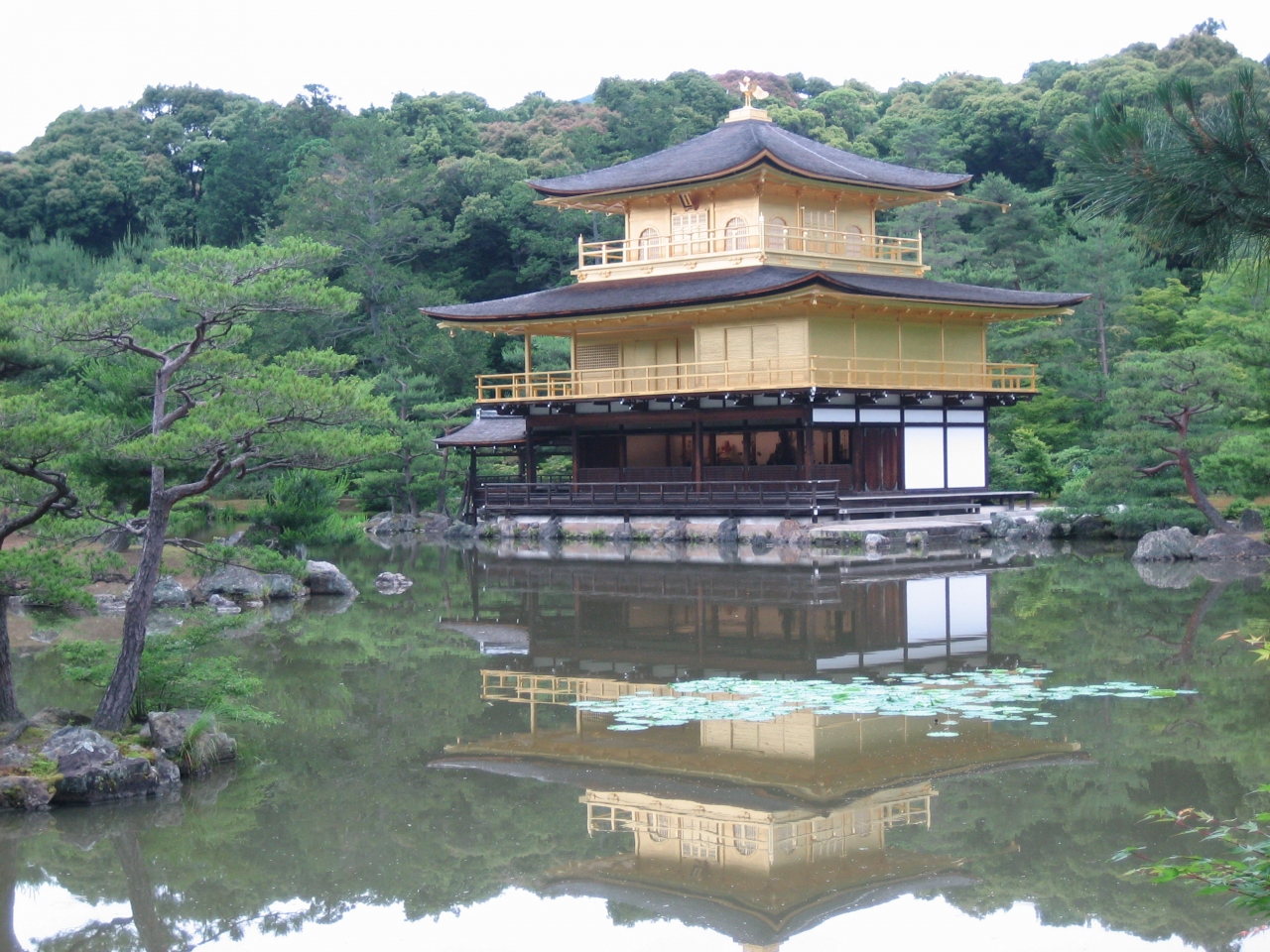 黄金色に輝く 金閣寺 京都駅周辺 京都 の旅行記 ブログ By リバティーさん フォートラベル