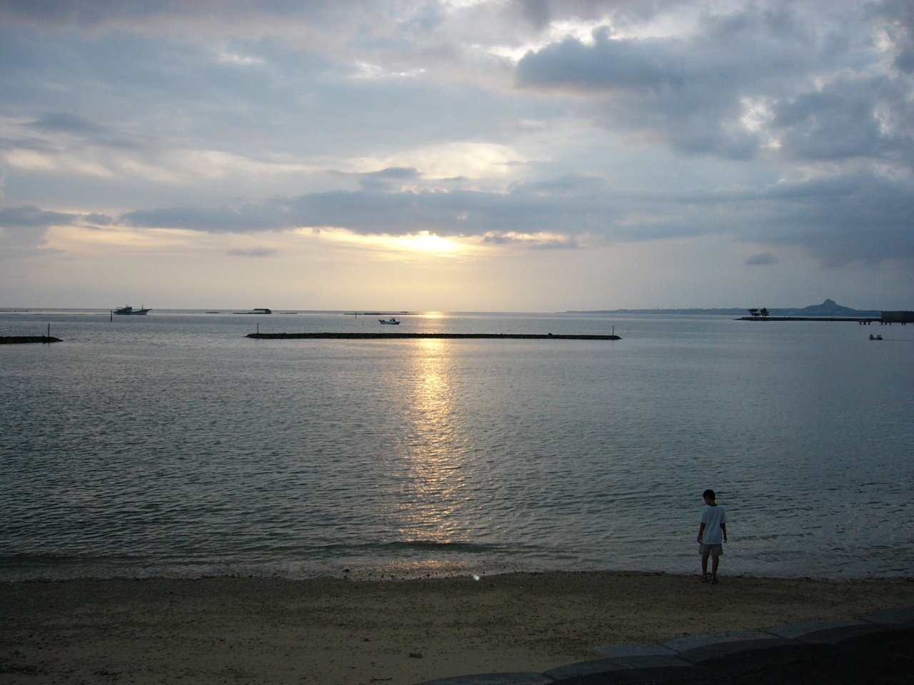 ピカ夏家族旅行 沖縄 沖縄県の旅行記 ブログ By もんもちゃんさん フォートラベル ピカ夏家族旅行 沖縄 沖縄県の旅行記 ブログ By もんもちゃんさん フォートラベル