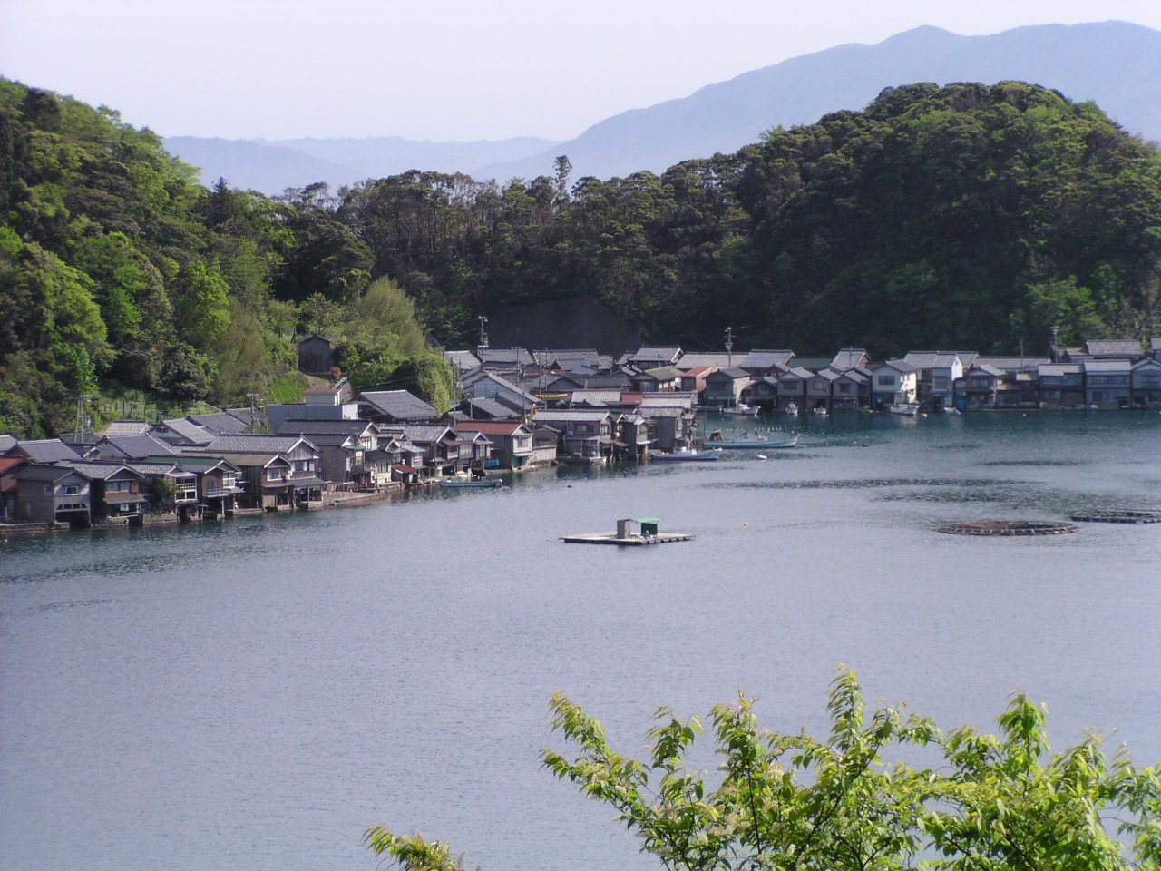 未来に残したい日本の風景 伊根町の舟屋 天橋立 宮津 京都 の旅行記 ブログ By Drakenさん フォートラベル 未来に残したい日本の風景 伊根町の舟屋 天橋立 宮津 京都 の旅行記 ブログ By Drakenさん フォートラベル