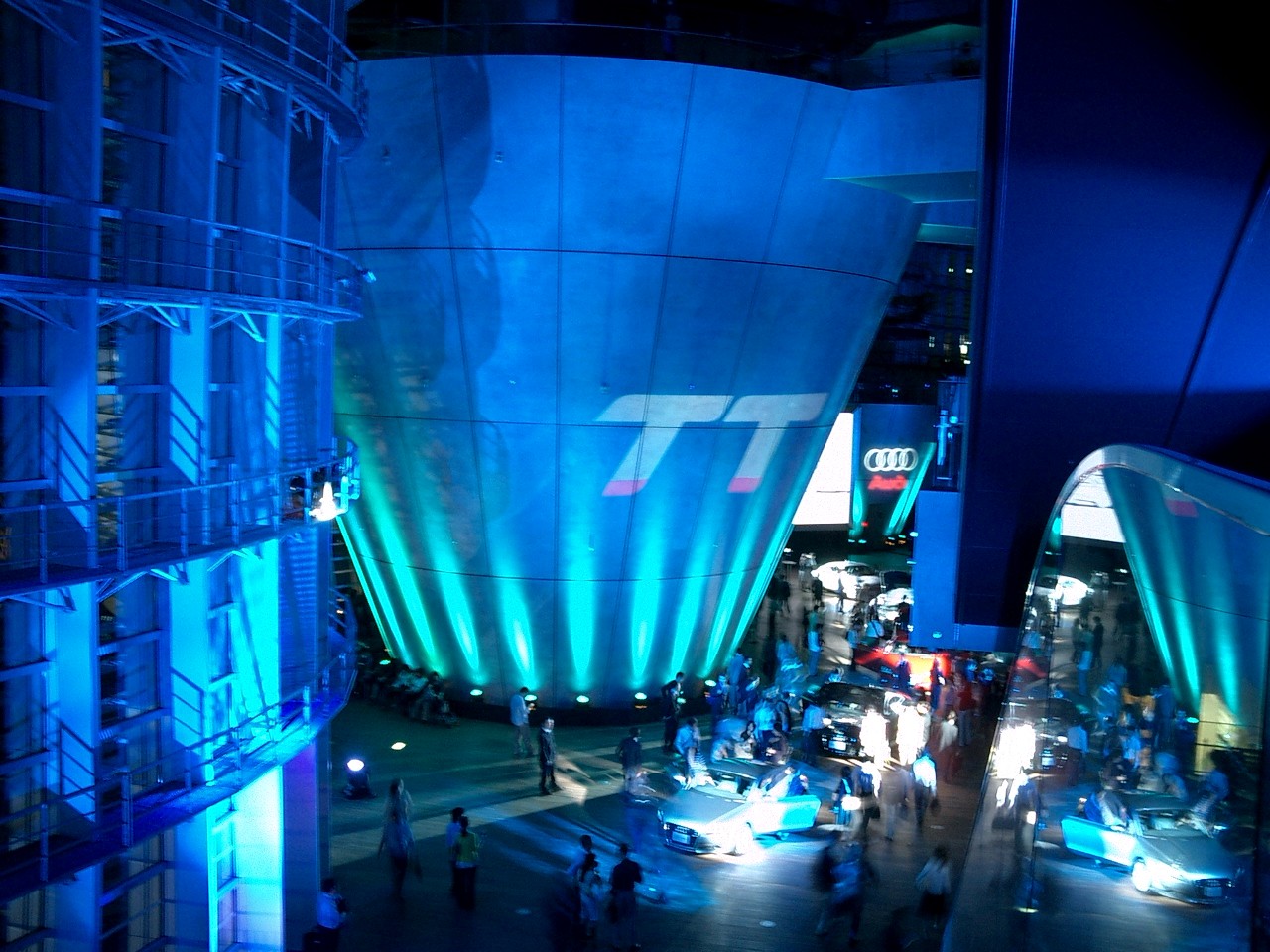 Audi Tt Night In Tokyo 新国立美術館 六本木 東京 の旅行記 ブログ By Dana7さん フォートラベル