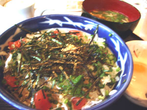 どこの店もはずれなし 鎌倉名物 しらす丼 鎌倉 神奈川県 の旅行記 ブログ By Iwamototkjmさん フォートラベル どこの店もはずれなし 鎌倉名物 しらす丼 鎌倉 神奈川県 の旅行記 ブログ By Iwamototkjmさん フォートラベル