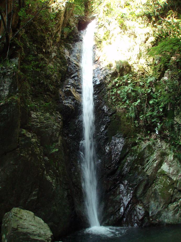 滝めぐりシリーズ２ 独鈷の滝 兵庫県丹波市 丹波 兵庫 兵庫県 の旅行記 ブログ By Gotochanさん フォートラベル