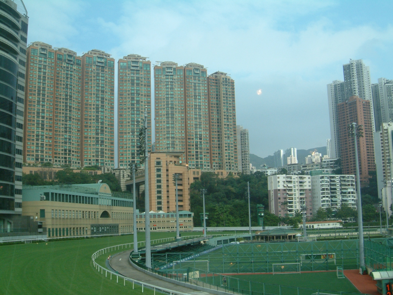 香港雑感５３ ハッピーバレー散歩 香港 香港 の旅行記 ブログ by 離島民さん フォートラベル