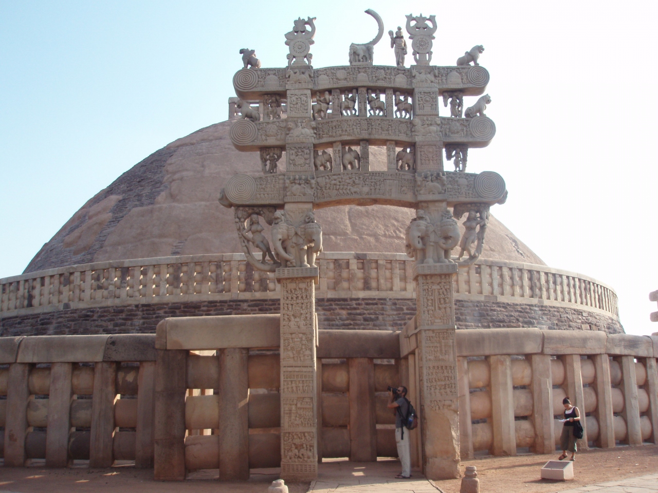 西インドから北へ サーンチー サーンチー インド の旅行記 ブログ By カンゲンさん フォートラベル 西インドから北へ サーンチー サーンチー インド の旅行記 ブログ By カンゲンさん フォートラベル