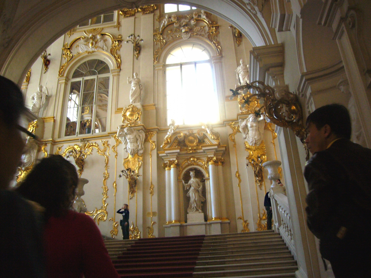 冬の宮殿 In エルミタージュ美術館 サンクトペテルブルク ロシア の旅行記 ブログ By Wt信さん フォートラベル