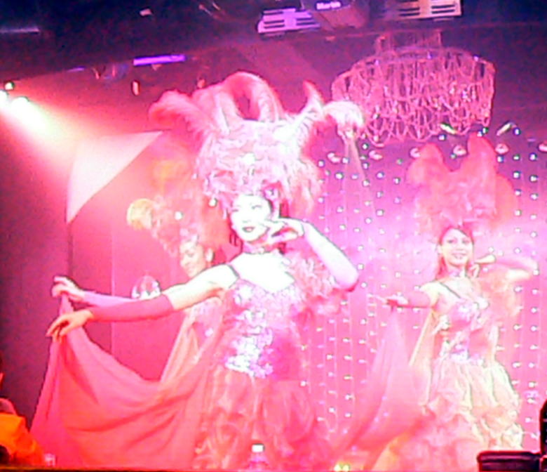 ５ 沖縄deepnight 美酒佳肴杏屋 松山店 ニューハーフによるショーハウス レイコ 那覇 沖縄県 の旅行記 ブログ By ミシマさん フォートラベル