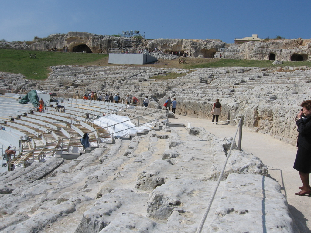 シラクーサ 考古学地区 ギリシャ劇場から考古学博物館とカタコンペの二日 シチリア島 イタリア の旅行記 ブログ By 黒いさくらさん フォートラベル