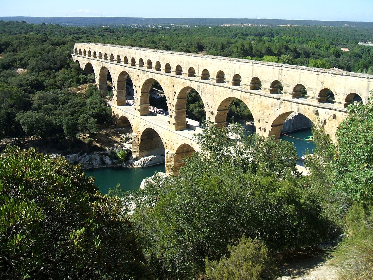 南仏のローマ遺跡と中世城壁都市 １ ニーム ニーム フランス の旅行記 ブログ By Giraudさん フォートラベル