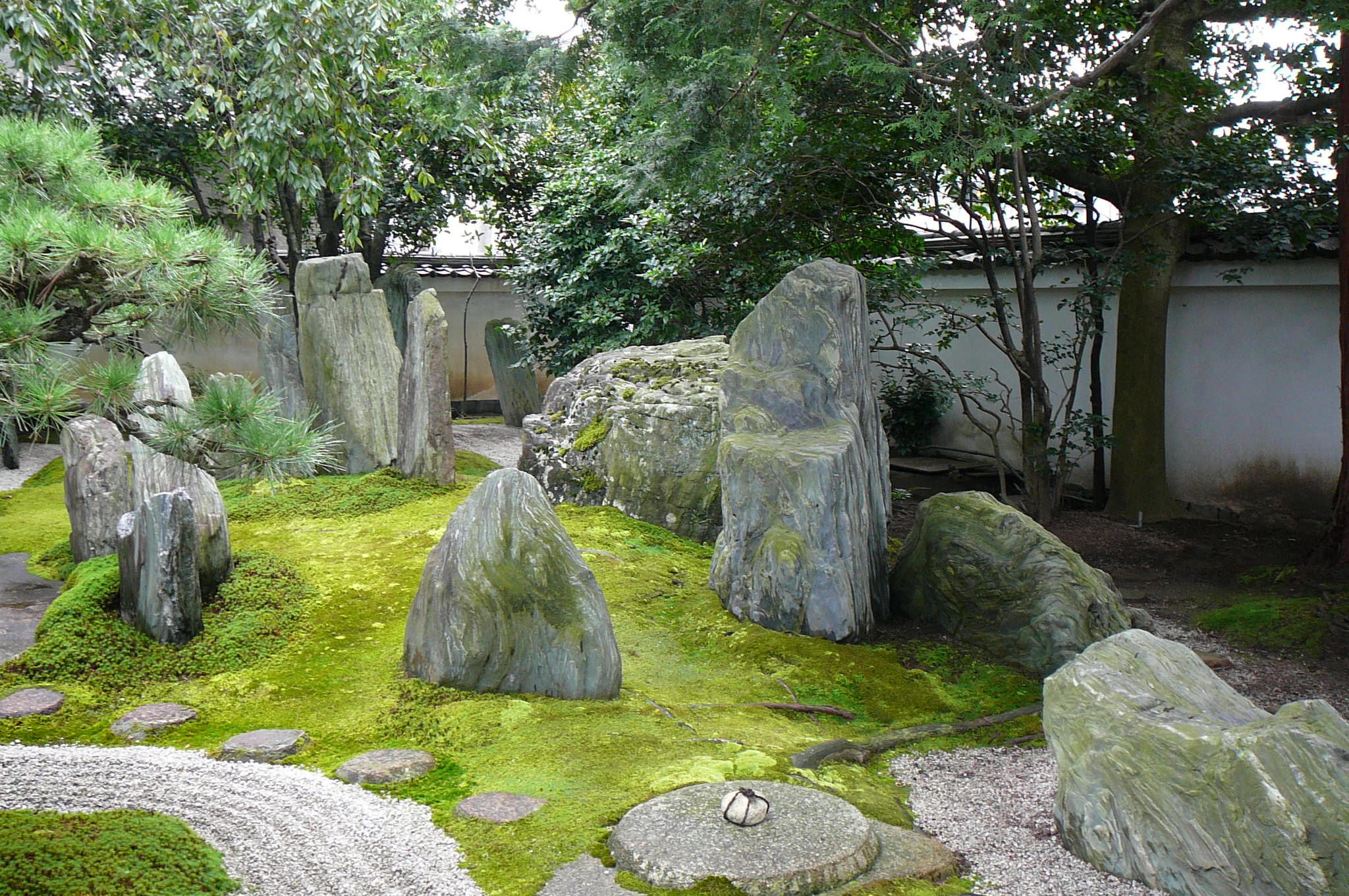 重森三玲 昭和の作庭家 の足跡を辿る 重森三玲旧宅の庭園 今出川 北大路 北野 京都 の旅行記 ブログ By Satoshi S2さん フォートラベル