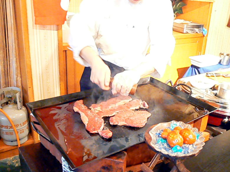 ２ リゾーピア箱根 コンベンションホールシンプロンの夏のスタミナバイキング 強羅温泉 神奈川県 の旅行記 ブログ By ミシマさん フォートラベル
