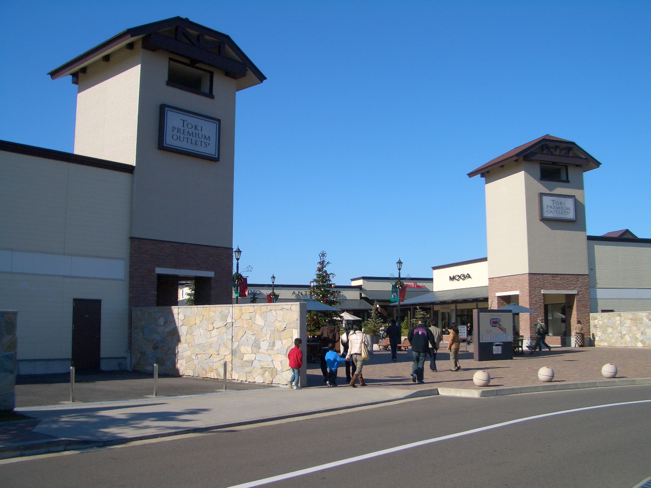 土岐プレミアムアウトレットへ行きました 岐阜県の旅行記 ブログ By かずさん フォートラベル