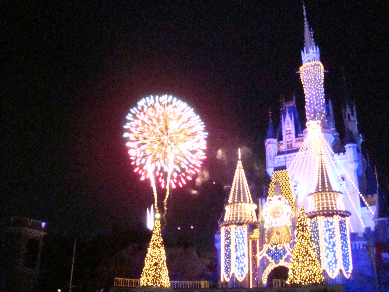 07 秋 クリスマスディズニーランドと東京 千葉編 東京ディズニーリゾート 千葉県 の旅行記 ブログ By gonさん フォートラベル 07 秋 クリスマスディズニーランドと東京 千葉編 東京ディズニーリゾート 千葉県 の旅行記 ブログ By gonさん フォートラベル