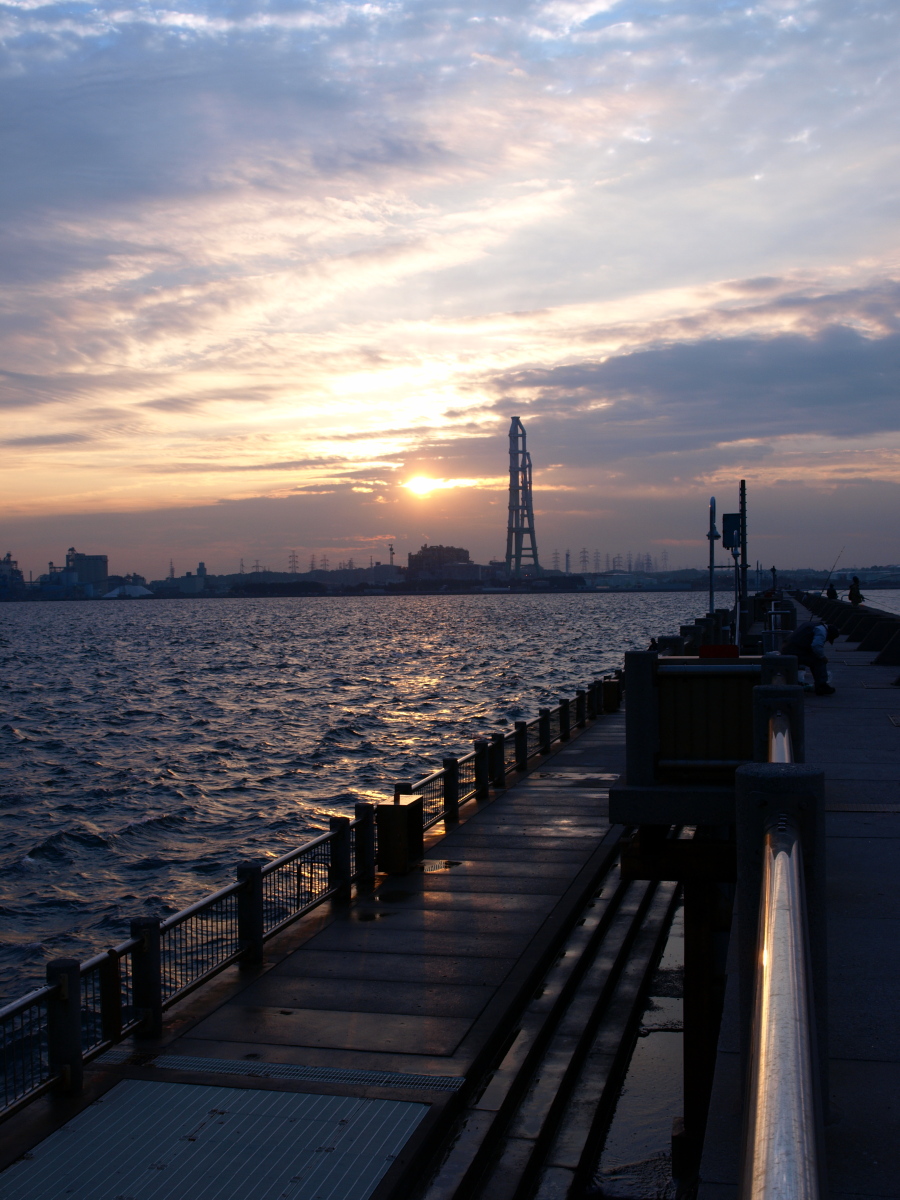 公園 釣り 港 名古屋 海 ★「名古屋港海釣り公園」及び「魚釣り施設」について（知多堤）★