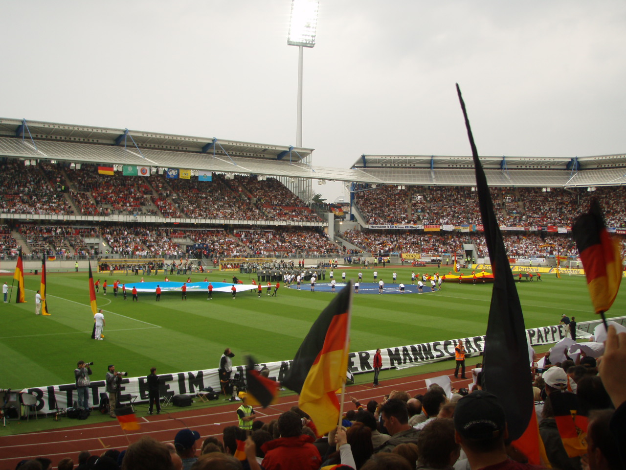 サッカー ドイツ戦観にニュルンベルク Nurnberg 動画あり ニュルンベルク ドイツ の旅行記 ブログ By ストロベリージャムさん フォートラベル