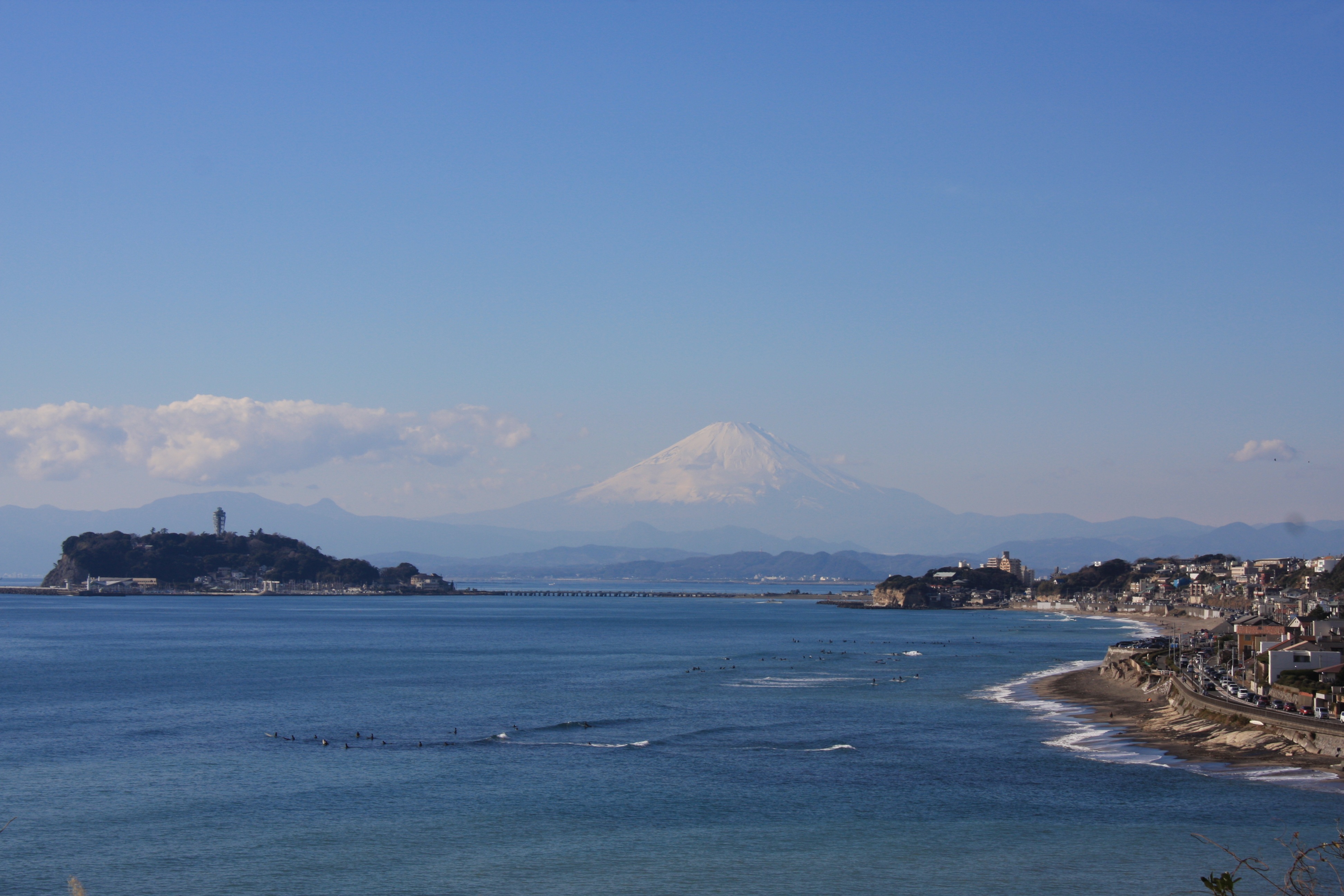 新春の海 稲村ヶ崎 江ノ島 藤沢 江ノ島 神奈川県 の旅行記 ブログ By Morino296さん フォートラベル