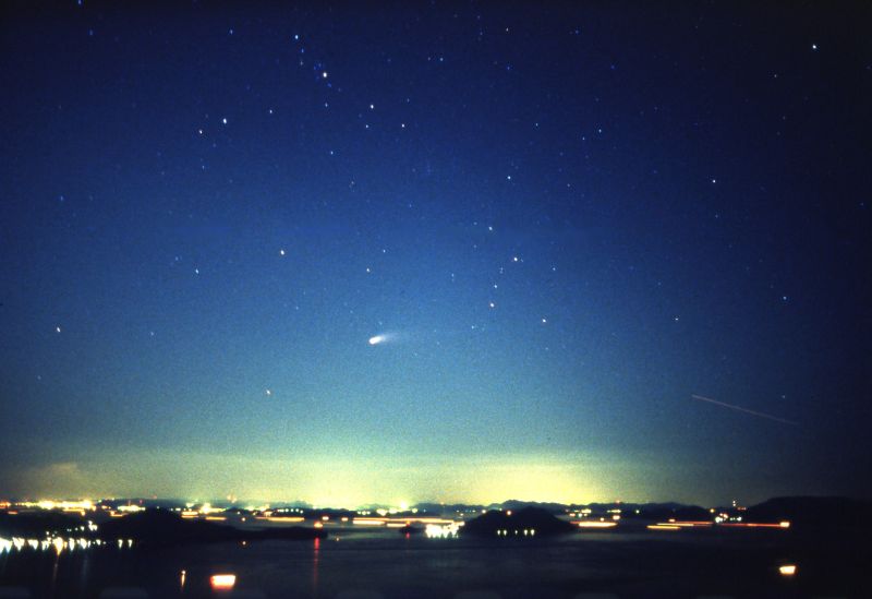 へール ボップ彗星 97年3月27日 高松 香川県 の旅行記 ブログ By 52市村康さん フォートラベル へール ボップ彗星 97年3月27日 高松 香川県 の旅行記 ブログ By 52市村康さん フォートラベル