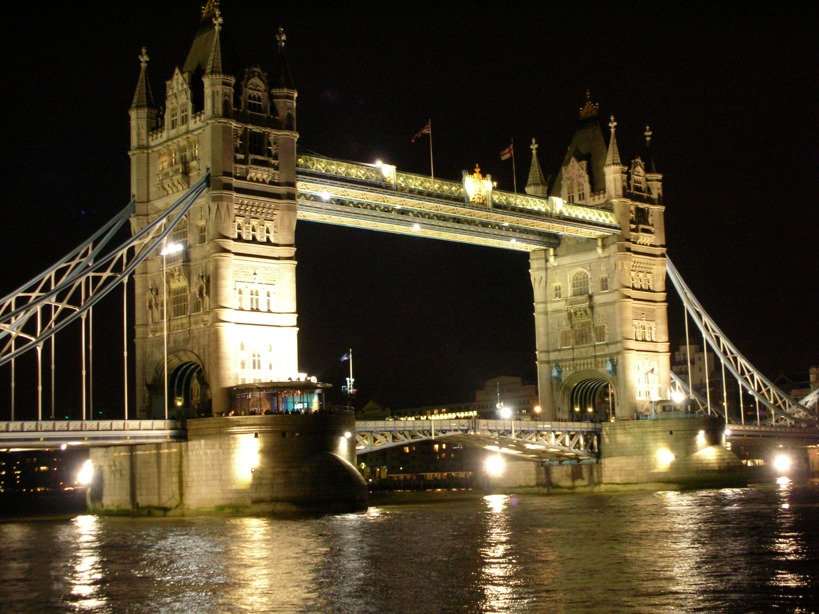 年末年始イギリス8日間の旅 ロンドン塔とロンドン夜景観賞編 ロンドン イギリス の旅行記 ブログ By Kantaroさん フォートラベル
