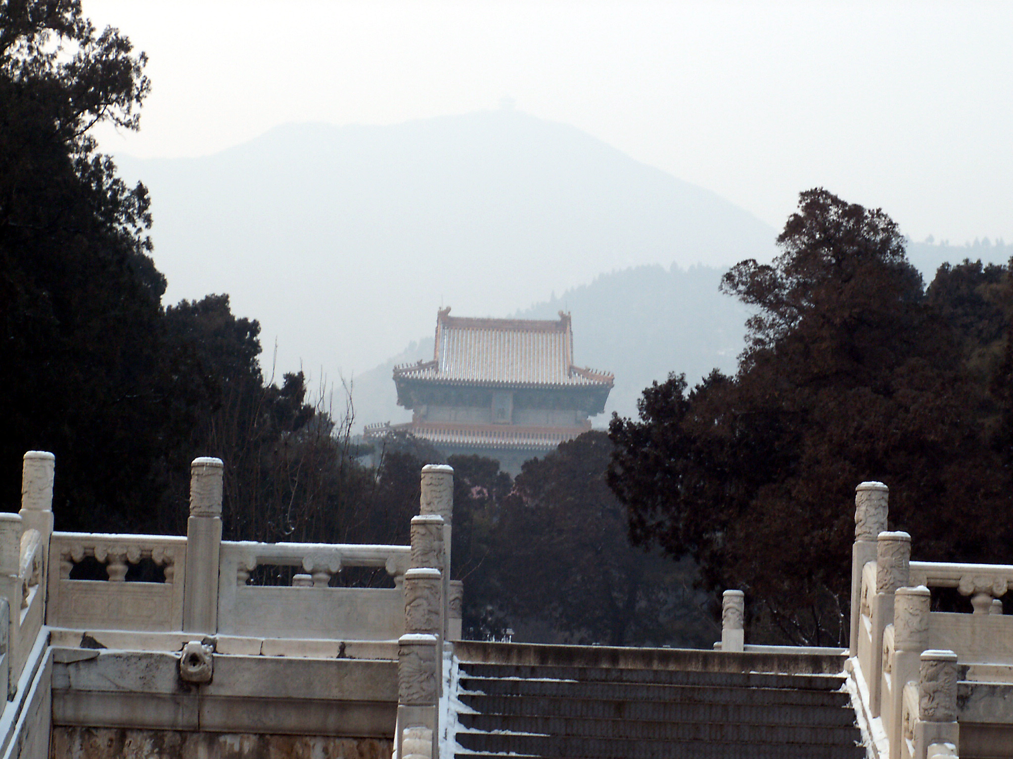 厳冬の北京旅行 明の十三陵 定陵 北京 中国 の旅行記 ブログ By Sikizakuraさん フォートラベル