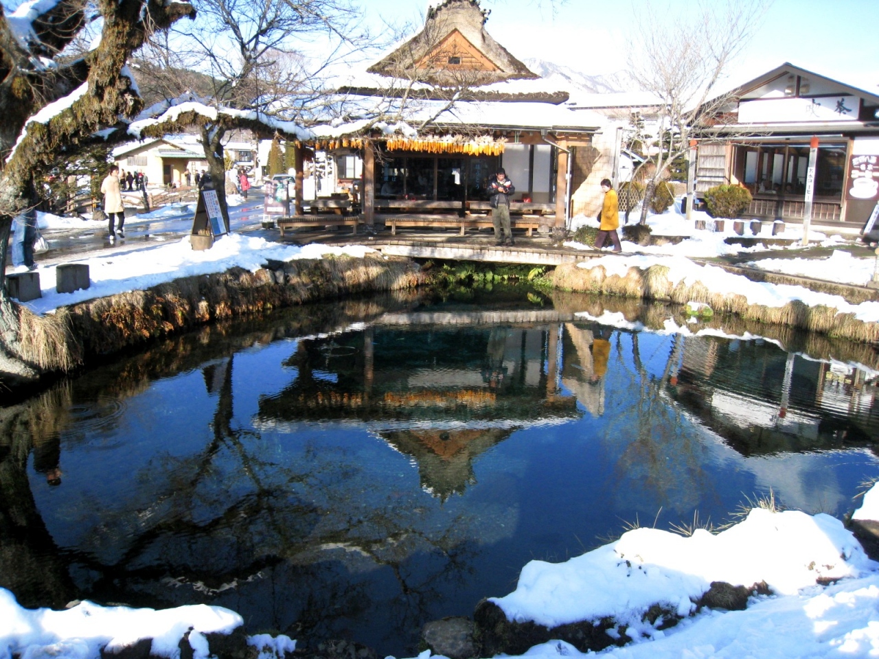 冬の忍野八海 富士五湖 山梨県 の旅行記 ブログ By Kochizuさん フォートラベル