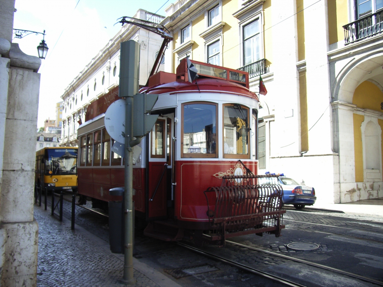 路面電車の走る街へ リスボン リスボン ポルトガル の旅行記 ブログ By Savonさん フォートラベル
