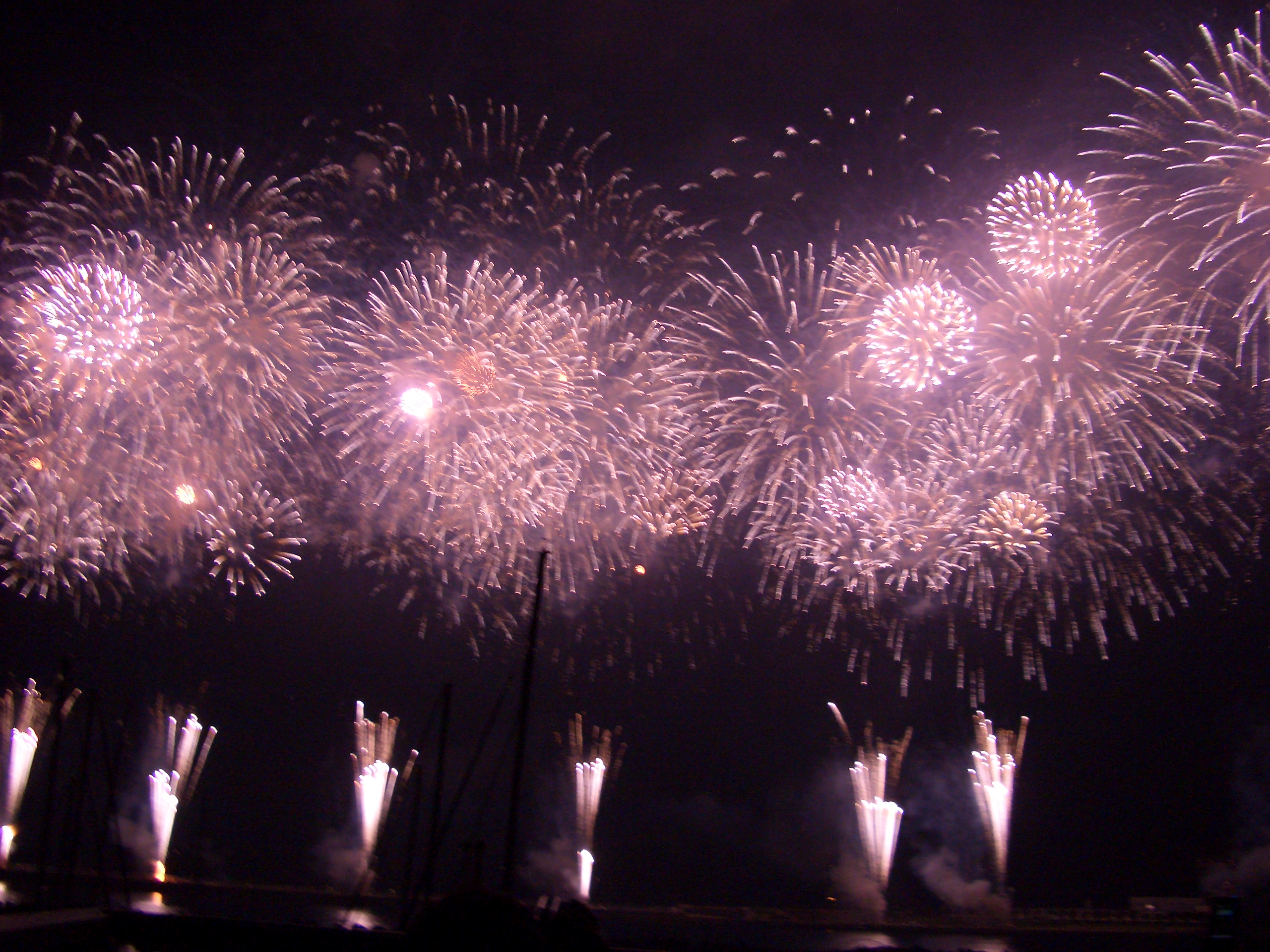 熱海の花火大会 熱海 静岡県 の旅行記 ブログ By Okiaさん フォートラベル 熱海の花火大会 熱海 静岡県 の旅行記 ブログ By Okiaさん フォートラベル