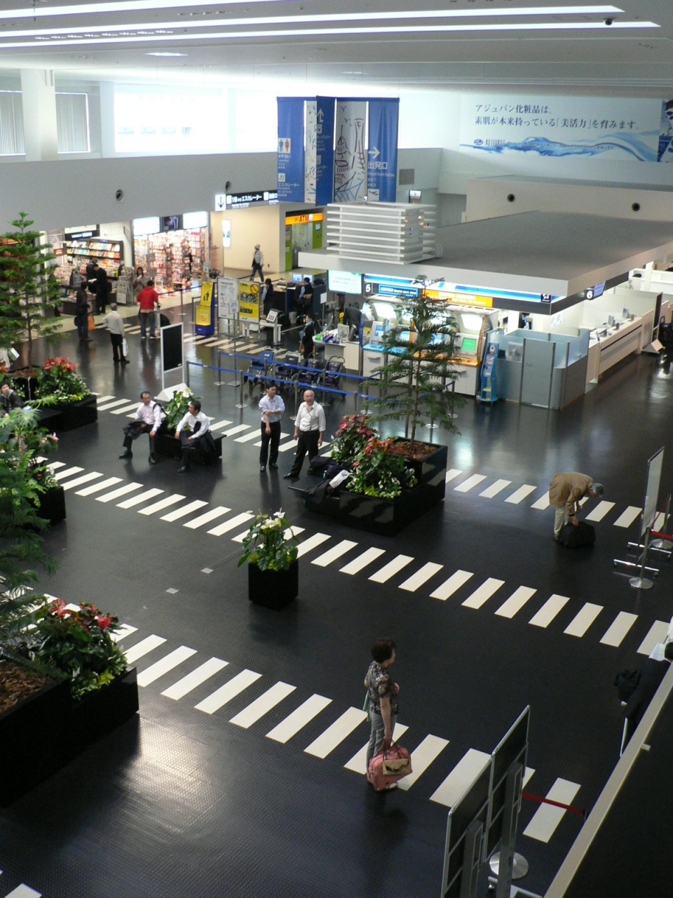 日本の旅 関西を歩く ２００６年に開港した神戸空港 神戸 兵庫県 の旅行記 ブログ By さすらいおじさんさん フォートラベル