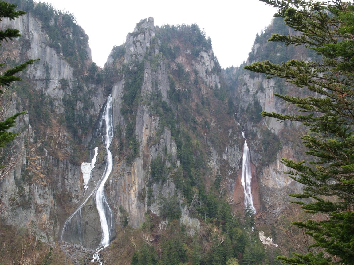北海道出張のついでに 滝めぐりシリーズ63 日本の滝百選 銀河の滝 流星の滝 層雲峡 層雲峡 北海道 の旅行記 ブログ By Gotochanさん フォートラベル 北海道出張のついでに 滝めぐりシリーズ63 日本の滝百選 銀河の滝 流星の滝 層雲峡 層雲峡 北海道 の旅行記 ブログ By Gotochanさん フォートラベル