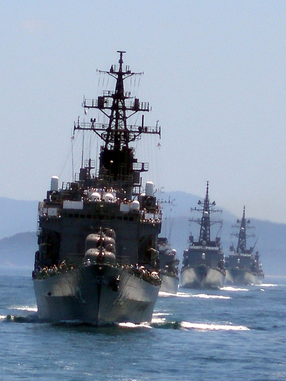 海上自衛隊呉地方隊展示訓練に参加せり 呉 海田 安浦 広島県 の旅行記 ブログ By 吉備津彦さん フォートラベル 海上自衛隊呉地方隊展示訓練に参加せり 呉 海田 安浦 広島県 の旅行記 ブログ By 吉備津彦さん フォートラベル