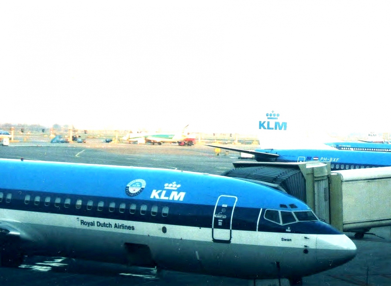 天空のレストラン klmオランダ航空 機内食 アムステルダム オランダ の旅行記 ブログ By Worldspanさん フォートラベル