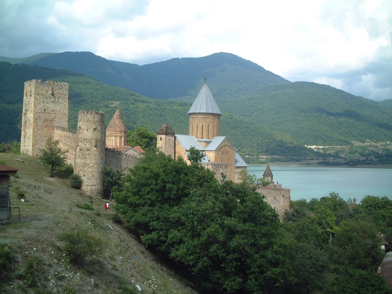 グルジア軍用道路の旅 １ グルジア軍用道路周辺 ジョージア グルジア の旅行記 ブログ By Jsbachさん フォートラベル