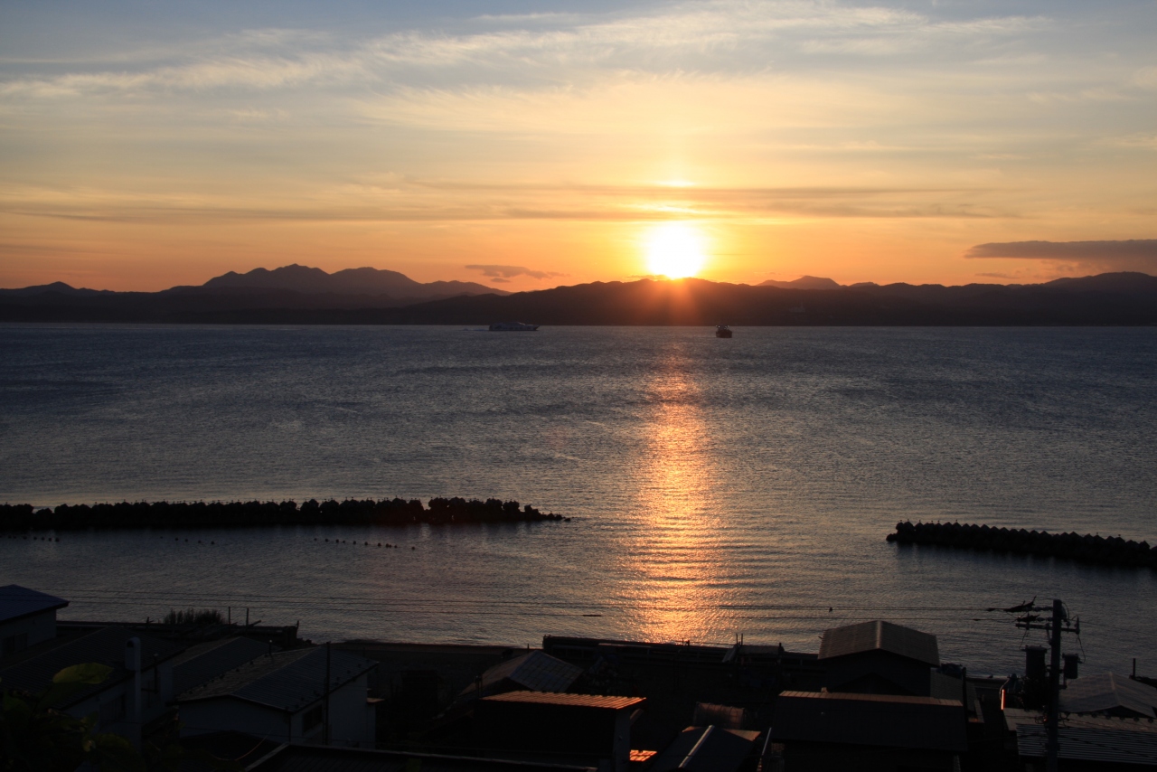 函館の外人墓地に沈む夕陽 函館 北海道 の旅行記 ブログ By ぬいぬいさん フォートラベル 函館の外人墓地に沈む夕陽 函館 北海道 の旅行記 ブログ By ぬいぬいさん フォートラベル