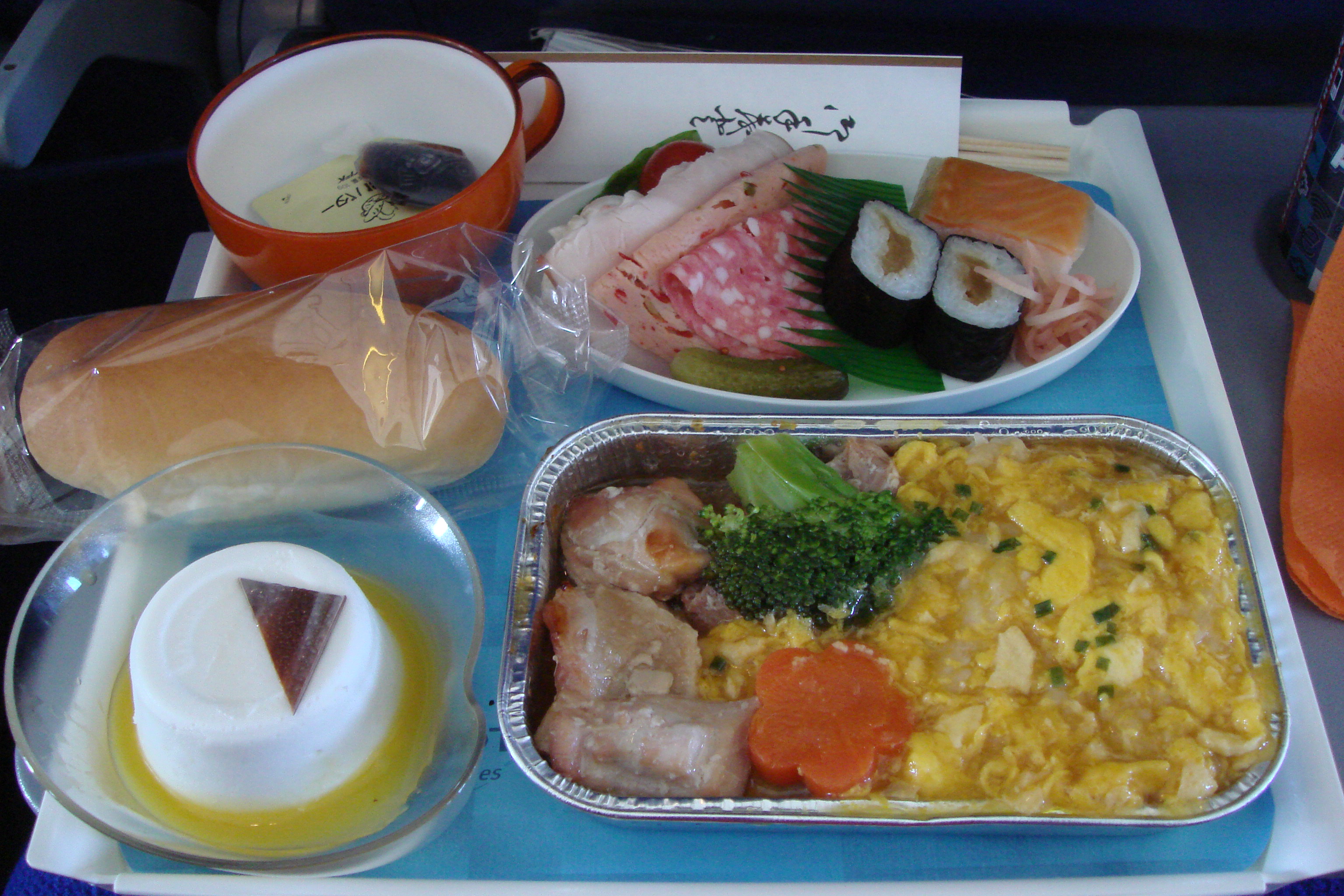 ヨーロッパ アウトレットでお買い物 アエロフロート ロシアの機内食 ロシアの旅行記 ブログ By Elleさん フォートラベル