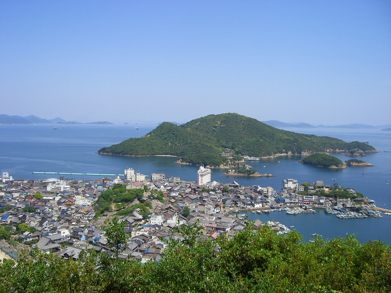 仙酔島でキャンプ 鞆の浦 鞆公園 広島県 の旅行記 ブログ By 五月雨apricotさん フォートラベル