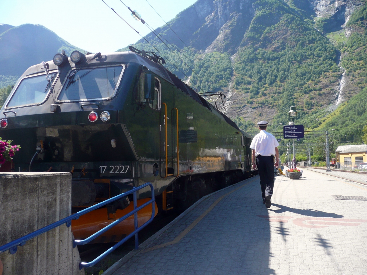 スカンジナビア旅情 33フロム鉄道の旅 フロム ノルウェー の旅行記 ブログ By Wt信さん フォートラベル