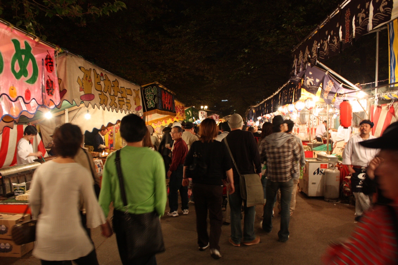 造幣局 桜の通り抜け 番外編 屋台へ行こう 大阪の旅行記 ブログ By みにくまさん フォートラベル 造幣局 桜の通り抜け 番外編 屋台へ行こう 大阪の旅行記 ブログ By みにくまさん フォートラベル