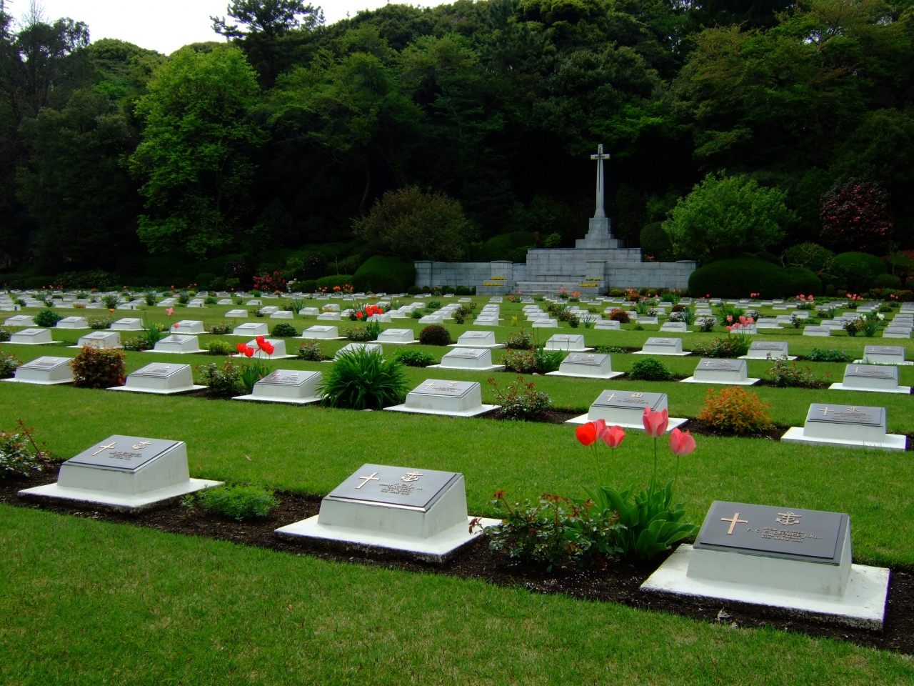 横浜にある もうひとつの外人墓地 へ 保土ヶ谷区 英連邦戦死者墓地 東神奈川 保土ヶ谷 弘明寺 神奈川県 の旅行記 ブログ By がりさん フォートラベル