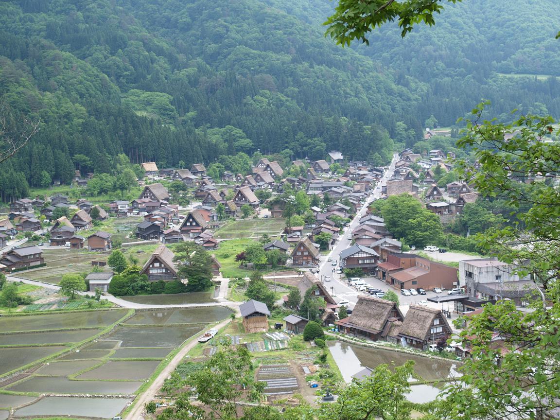 両手に花 中国人の友人との飛騨 信州旅行 白川郷 合掌造り民宿に泊まる 白川郷 岐阜県 の旅行記 ブログ By Gotochanさん フォートラベル 両手に花 中国人の友人との飛騨 信州旅行 白川郷 合掌造り民宿に泊まる 白川郷 岐阜県 の旅行記 ブログ By Gotochanさん フォートラベル