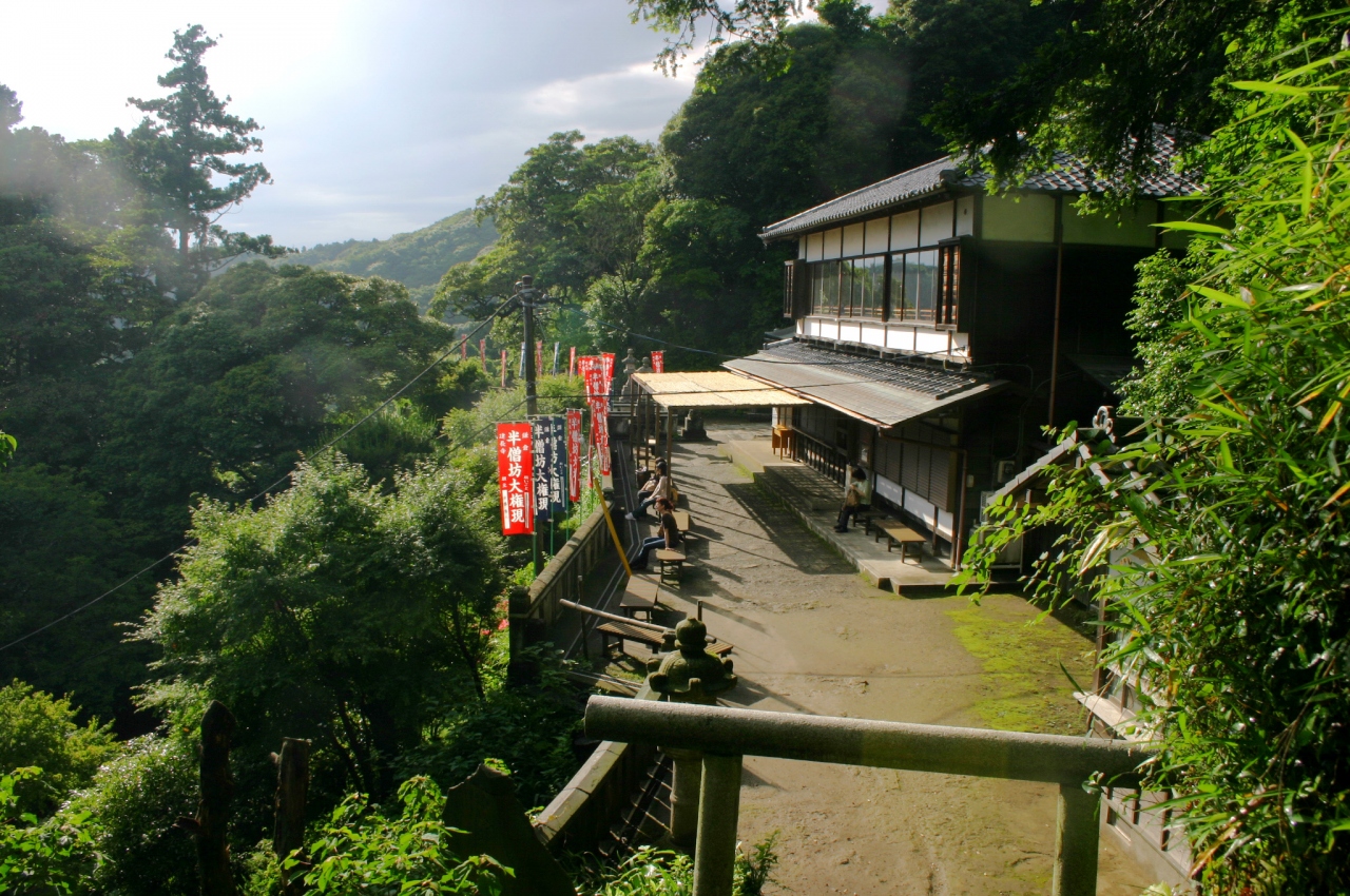 建長寺と半僧坊と十王岩の展望 鎌倉 神奈川県 の旅行記 ブログ By わいずさん フォートラベル
